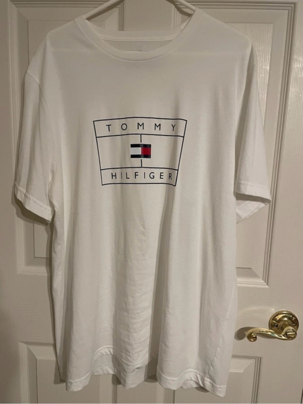Tommy Hilfiger T-shirt, XL, super soft! new